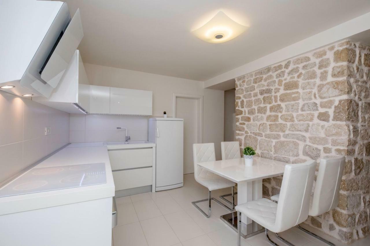Villa Santino Раб Екстериор снимка